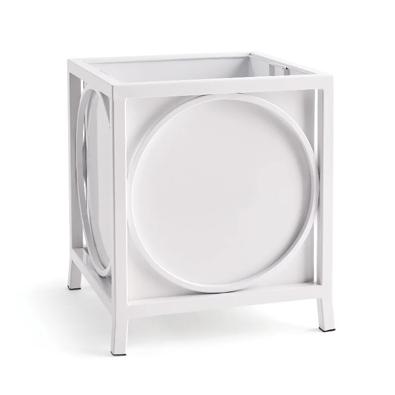 Christmas Beautiful Lights 23" St Remy Planter, White