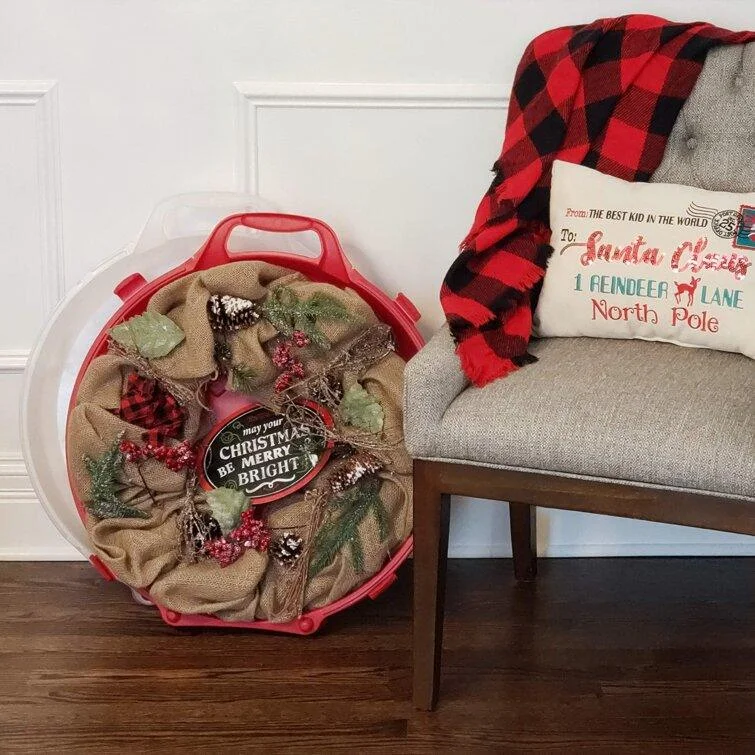 Christmas Wrapped Gifts Plastic Lid Christmas Wreath Storage Box