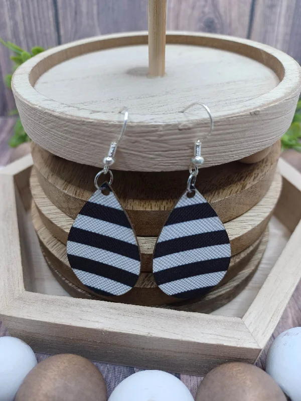 Christmas Midnight Mass Black & White Striped Dainty Teardrop Earrings