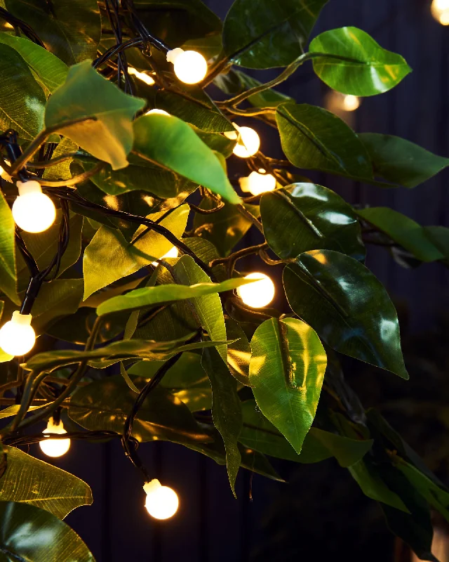 Christmas Table Setup Outdoor Multi-Function 100 Berry LED Light String, Warm White