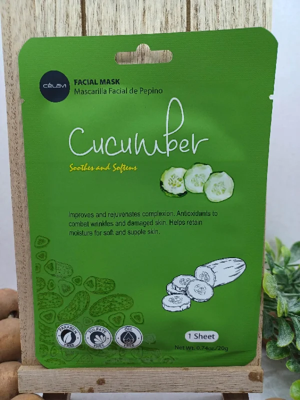 Christmas Cinnamon Rolls Cucumber Face Mask