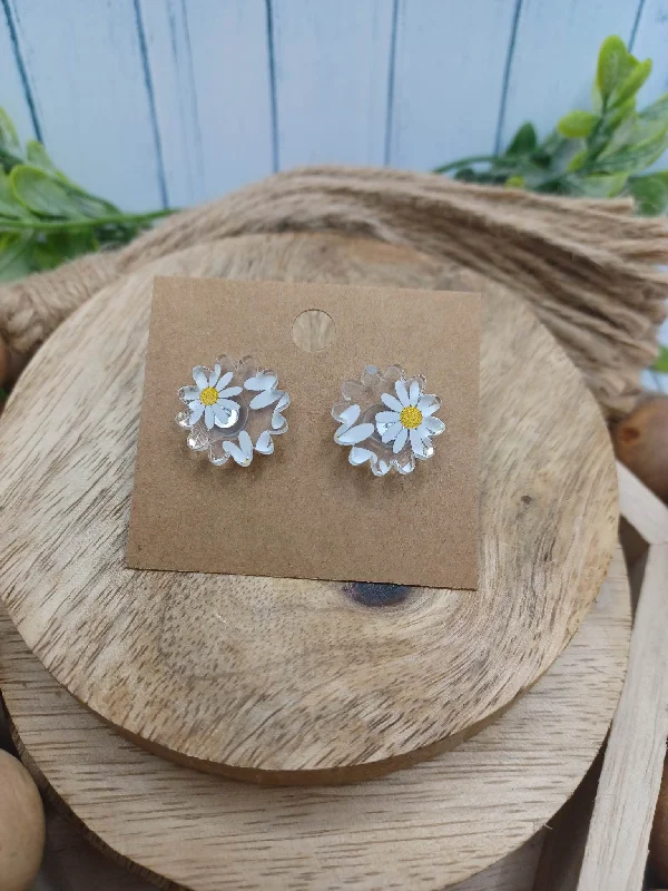 Christmas Red Stockings Daisy Acrylic Style Earrings