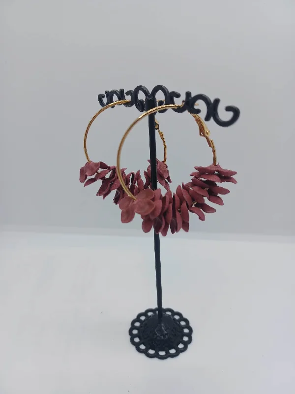 Christmas Jolly Time Gold Hoop Earrings w/ Deep Pink Flowers