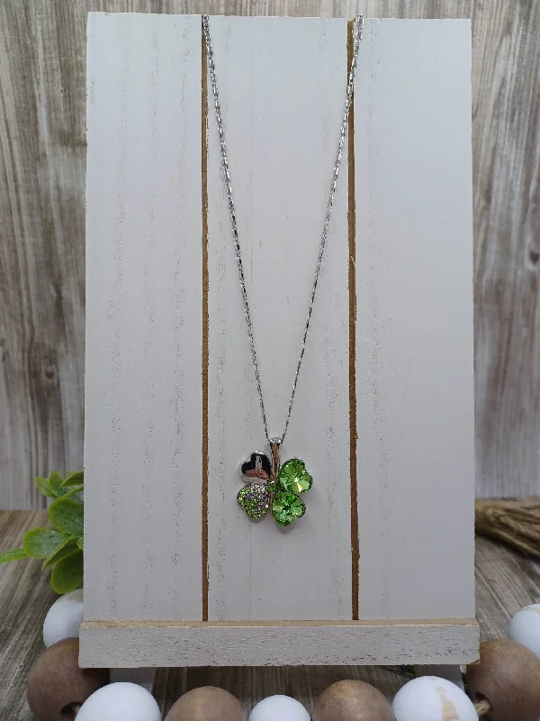 Christmas Caroling Green Shamrock Necklace