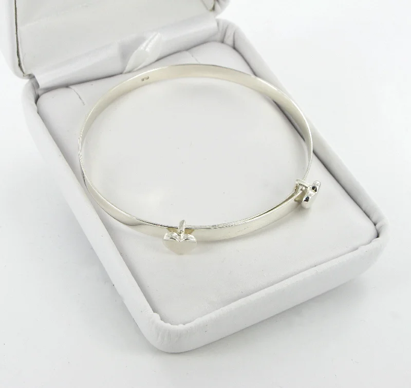 Holiday Fun Hearts Expanding Bangle with Presentation Box