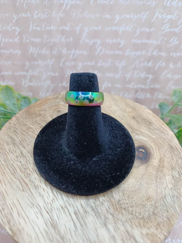 Christmas Sleigh Ride Oil Spill Paw Print Ring - Size 5