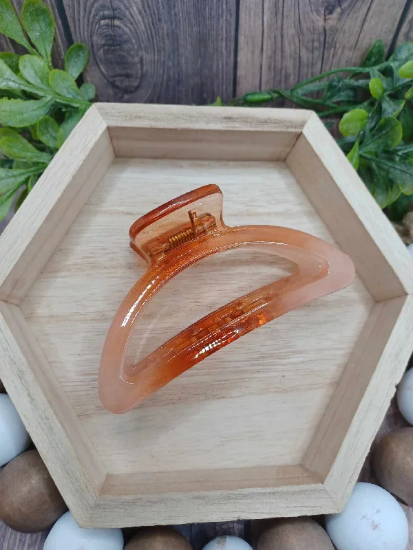 Christmas Table Setup Ombre Amber Half Moon Jaw Clip