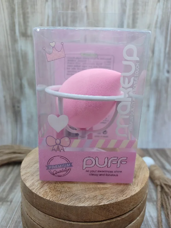 Christmas DIY Crafts Pink Beauty Blender in a Heart Stand