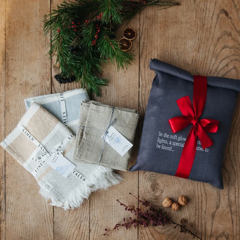 Christmas Wrapping Blanket + Towel + Big bag + Gift Bag