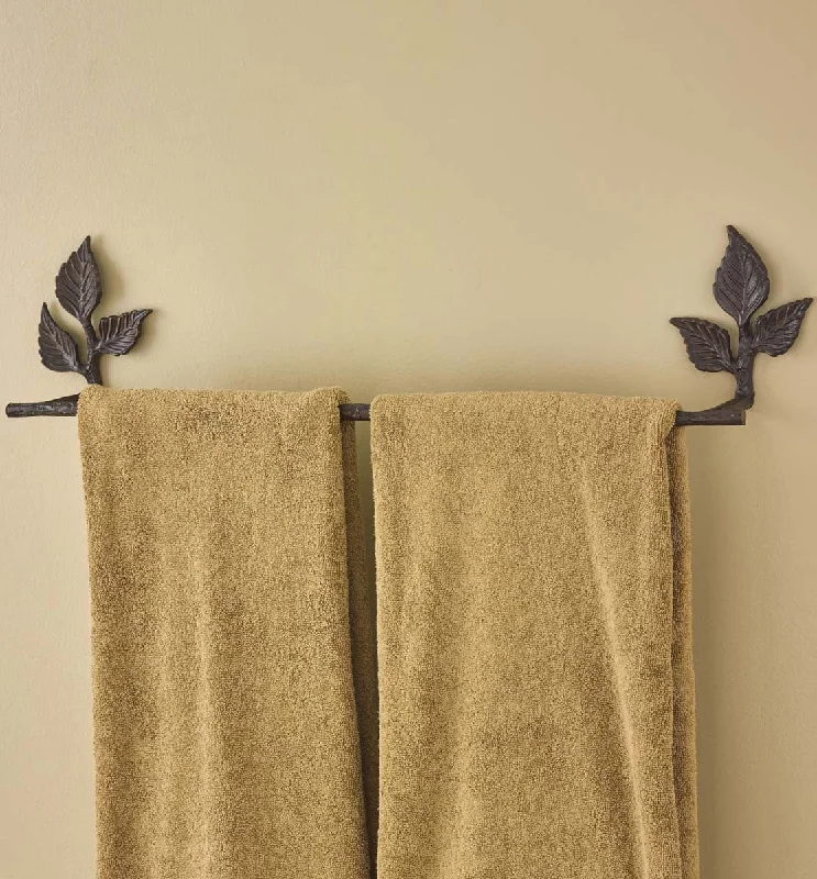 Christmas Holiday Fun Birchwood Towel Bar - 24" Park Designs