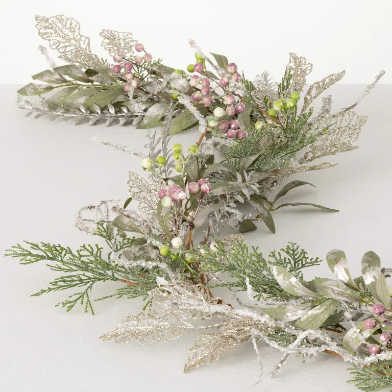 Christmas Fireplace Pine And Berry Garland