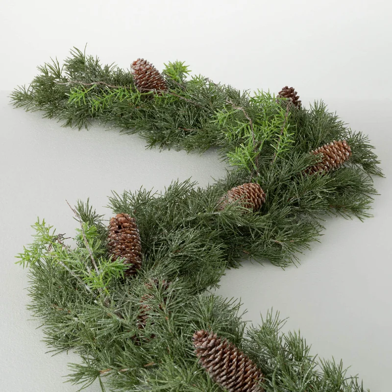 Christmas Snowflakes Soft Touch Dusted Pine Garland
