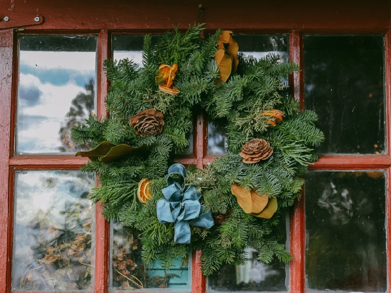 Christmas Sleigh Ride Frosted Citrus Charm Wreath - 22 Inch