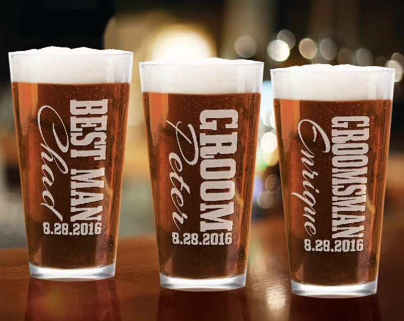 Christmas Chilly Nights Groomsmen Gift Pint Glass 16 Oz Personalized Wedding Party Craft Pub Groom Groomsman Best Man Engraved Drinking Gift Favors Custom Beer Mug Christmas Chilly Nights Groomsmen Gift Pint Glass 16 Oz Personalized Wedding Party Craft Pub Groom Groomsman Best Man Engraved Drinking Gift Favors Custom Beer Mug