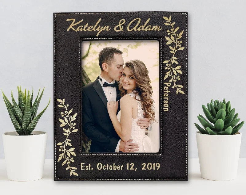 Christmas Cozy Ambience Personalized Gold or Silver Engraved Mr Mrs Couples First Anniversary Wedding Photo Frame New Wife Husband Groom Bride for Mom Dad Granny Christmas Cozy Ambience Personalized Gold or Silver Engraved Mr Mrs Couples First Anniversary Wedding Photo Frame New Wife Husband Groom Bride for Mom Dad Granny